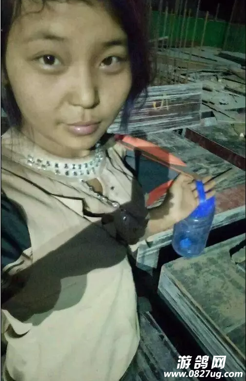 这位20岁工地女孩自拍,震惊了所有巴中的男人!
