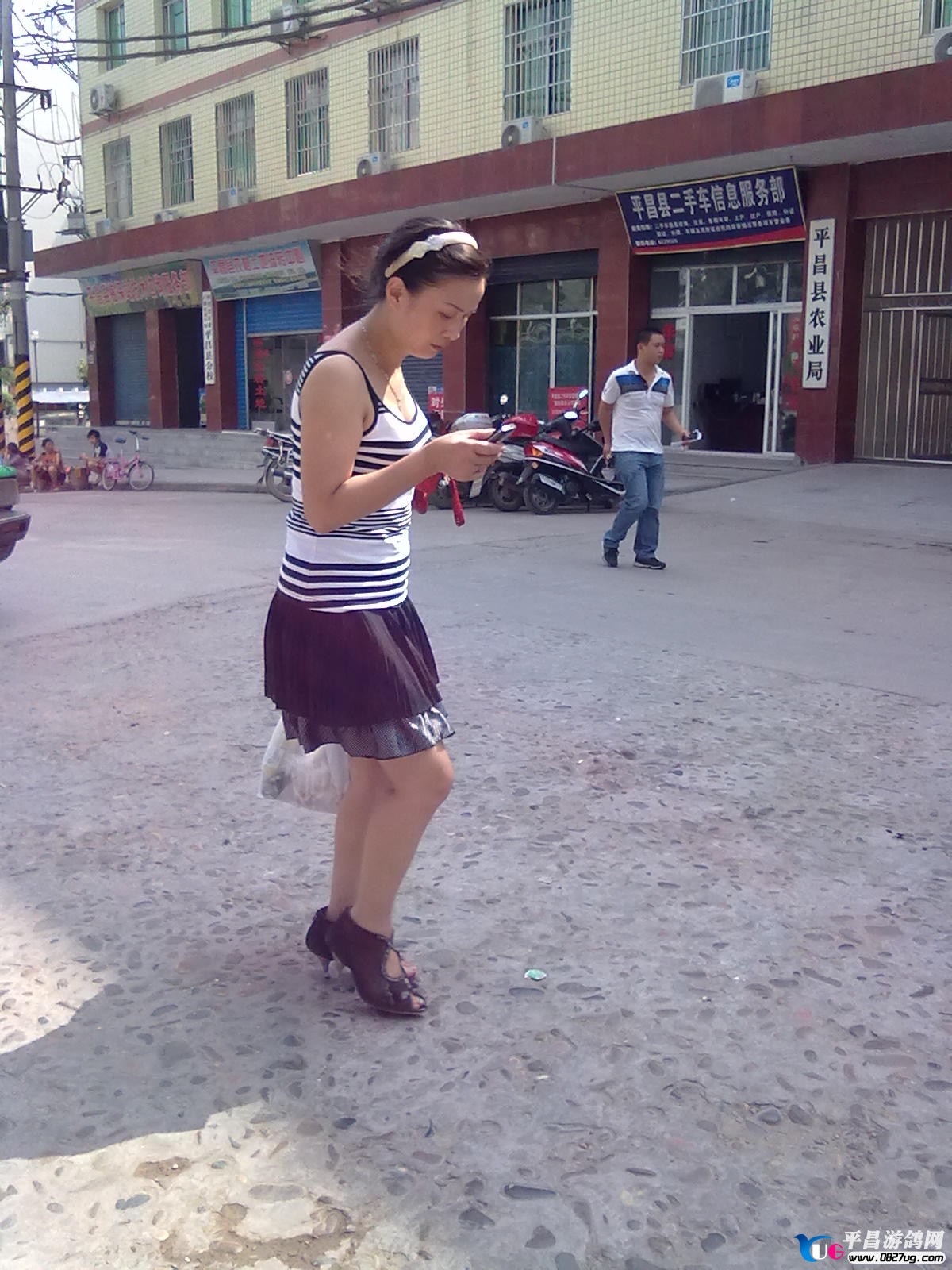 adc6040828381f304b30fb3ea9014c086f06f061.jpg