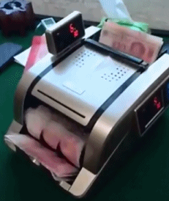 593793e5gw1elahjw5fceg206u083e81.gif