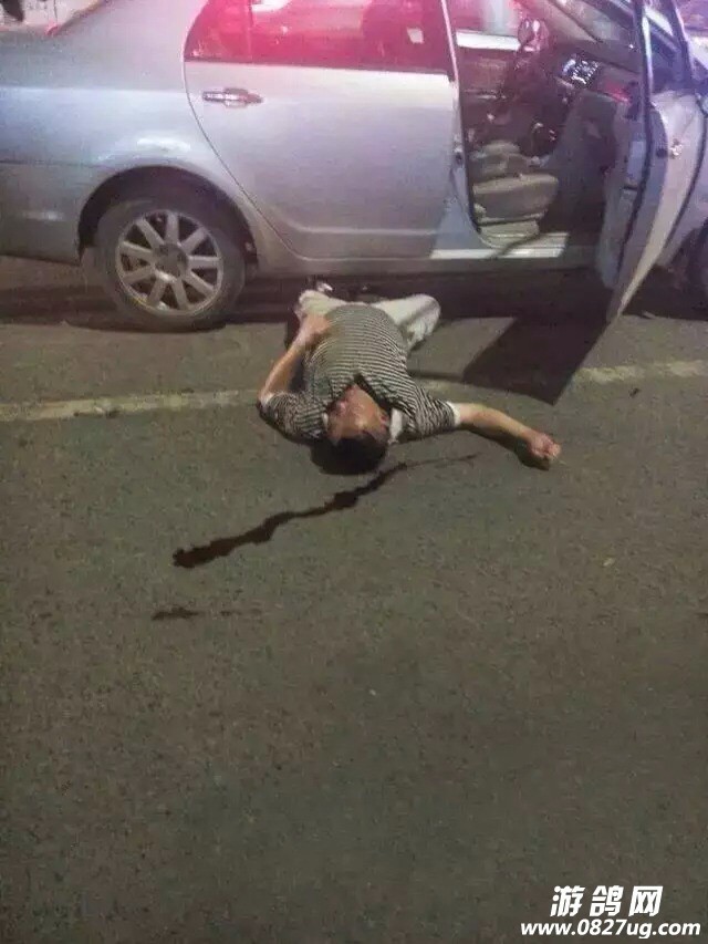 224503e0b4tk408koxaua4.jpg
