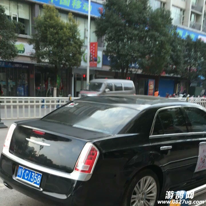 125828rso21d1gx22w222i.jpg