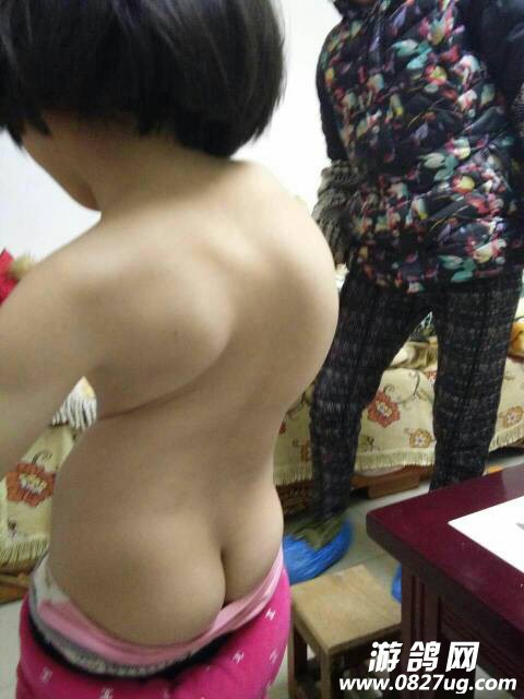 095321a4iryy9um904b41i.jpg