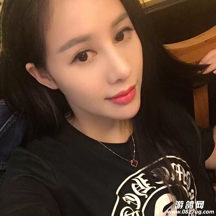 232050cl9ab0vj61cercly.jpg