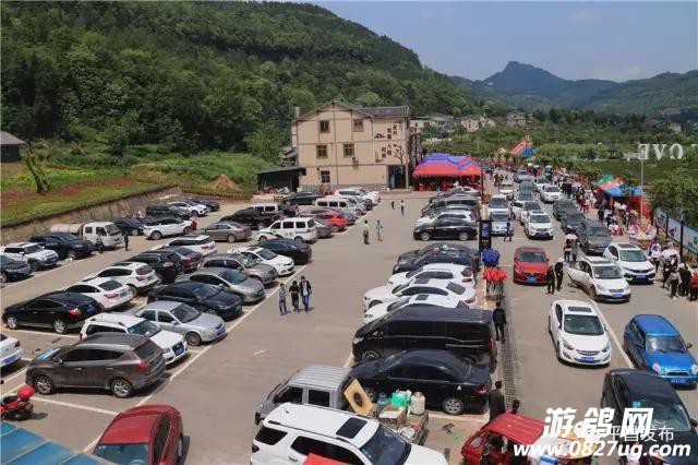 旅游1.jpg