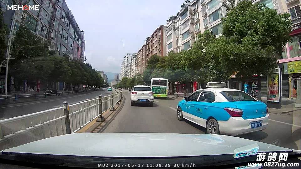 135445gnii0et6i56yo000.JPG