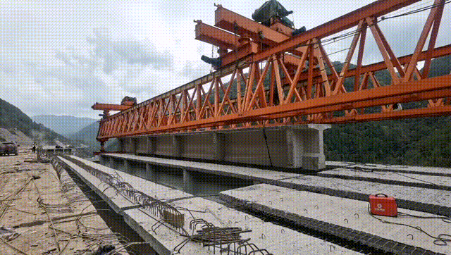 6f7a9f62f87e458bff9ed395a813e2fa.gif